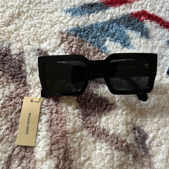 LOUIS VUITTON Clash sunglasses - Picture 3 of 6